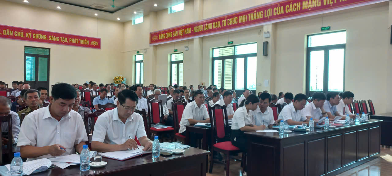HĐND xã Bình Định tổ chức Kỳ họp thứ 2 khóa I, nhiệm kỳ 2021 – 2026