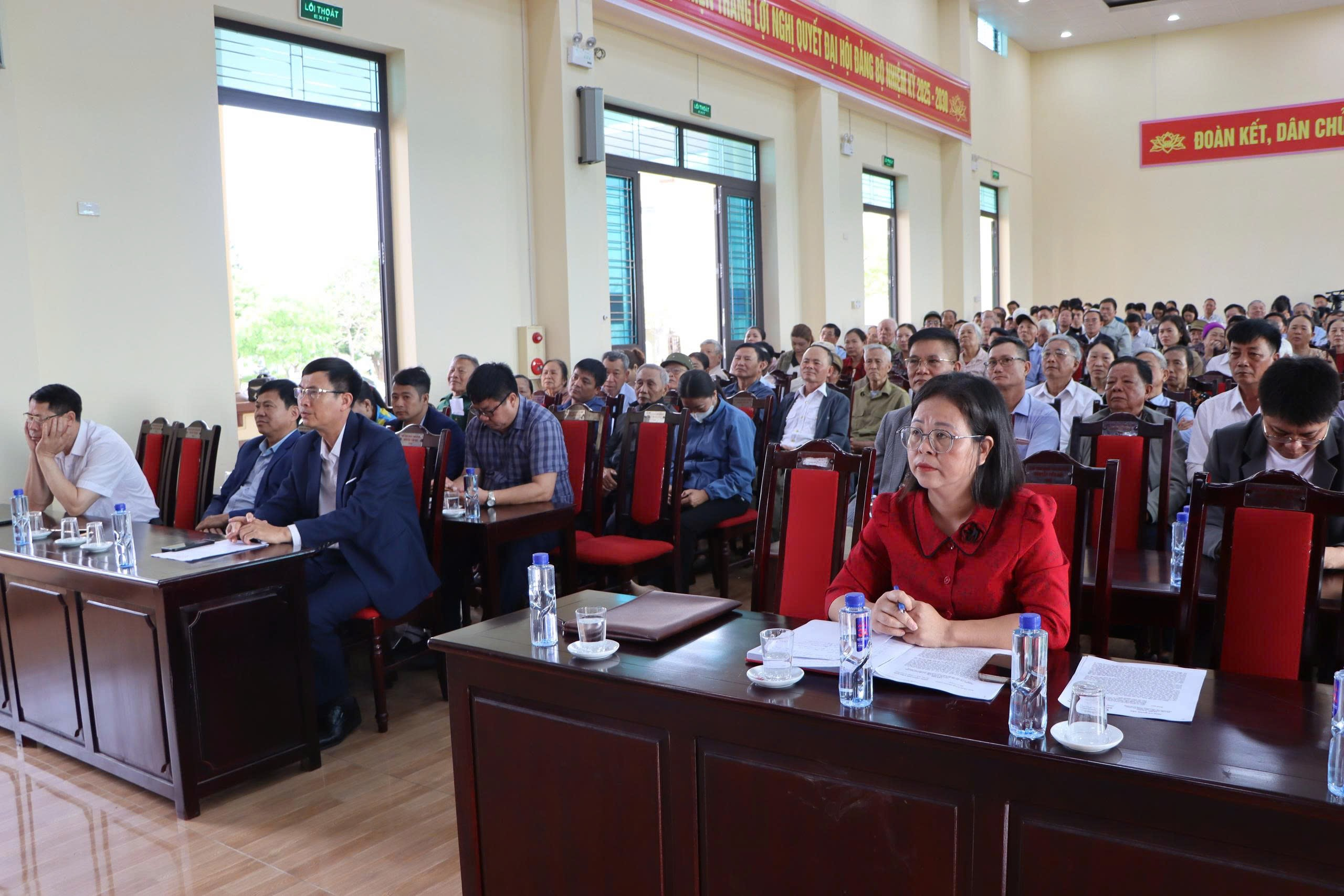Trên 1.000 cán bộ, đảng viên xã Bình Định học tập, quán triệt  Nghị quyết Đại hội XIV của Đảng