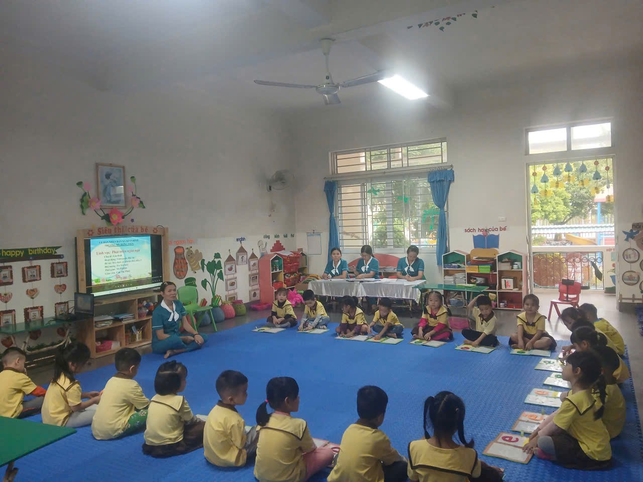Trường mầm non Hồng Tiến tổ chức hội thi giáo viên dạy giỏi cấp trường năm học 2025-2026