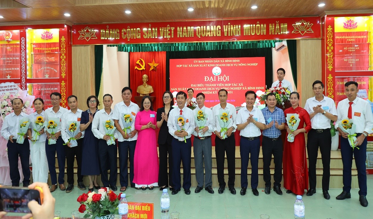Hợp tác xã Sản xuất kinh doanh dịch vụ nông nghiệp xã Bình Định tổ chức Đại hội đại biểu thành viên nhiệm kỳ 2026 - 2031