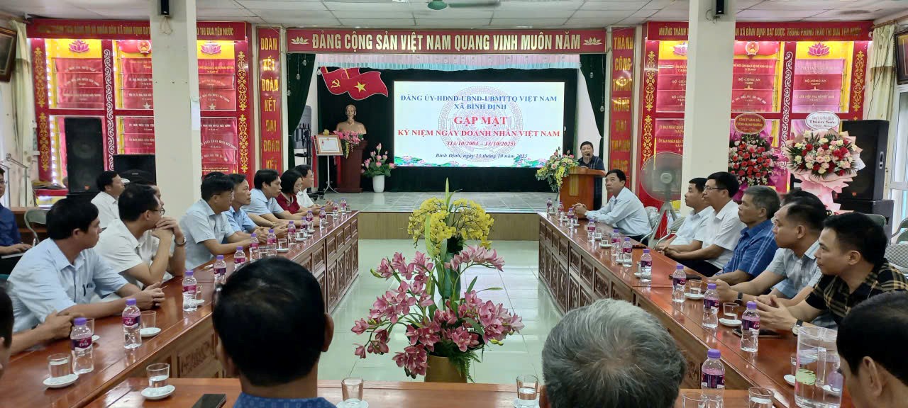 Bình Định tổ chức buổi gặp mặt các doanh nhân, chủ doanh nghiệp, cơ sở sản xuất, kinh doanh tiêu biểu đang hoạt động trên địa bàn