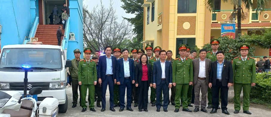 Công an xã Bình Định ra quân bảo đảm an ninh, trật tự các sự kiện chính trị trọng đại và Tết Nguyên đán Bính Ngọ 2026