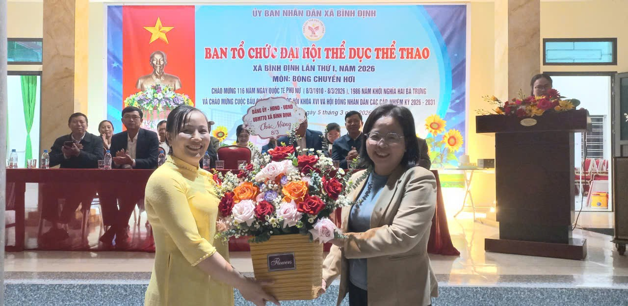 Bình Định tổ chức Giải bóng chuyền hơi nữ chào mừng kỷ niệm 116 năm Ngày Quốc tế Phụ nữ 8/3