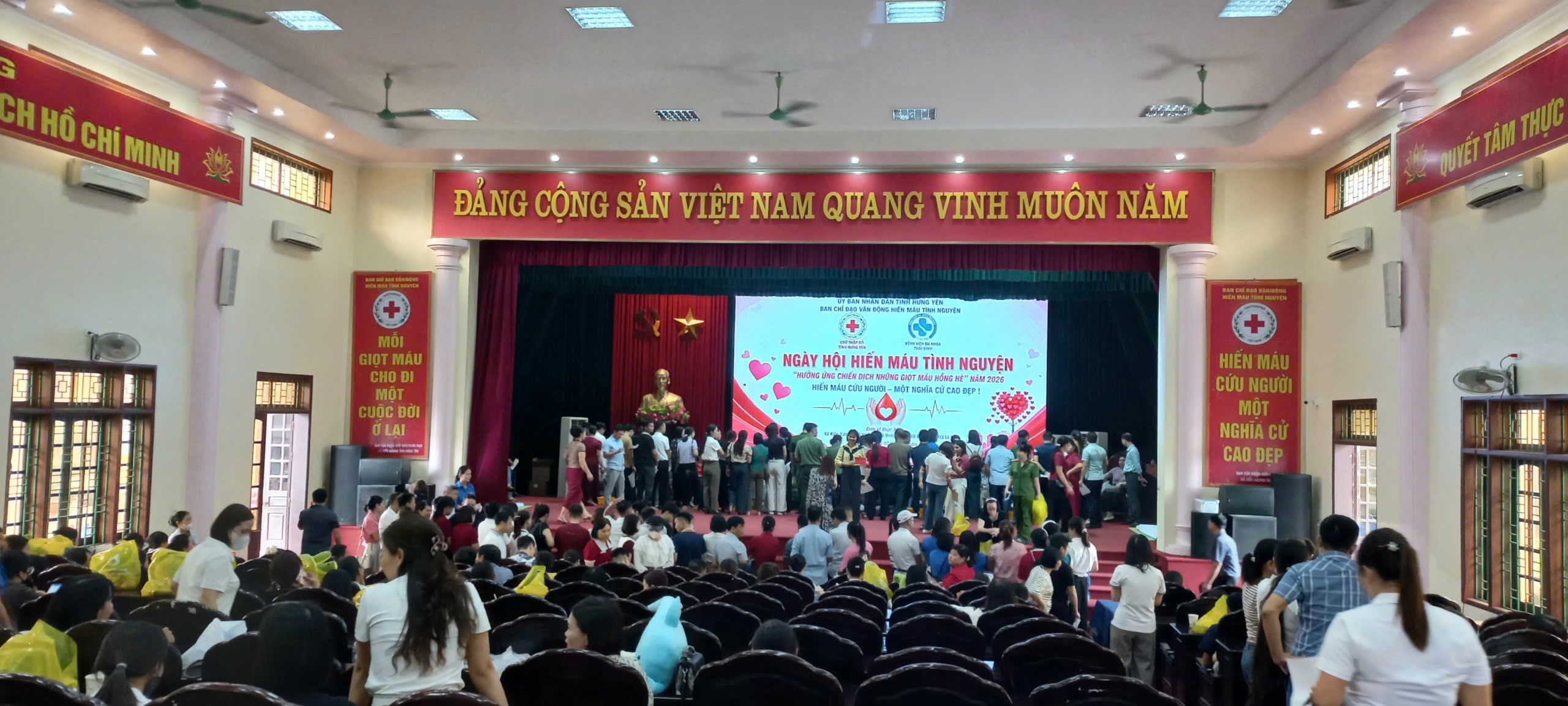 Bình Định hiến 84 đơn vị máu tình nguyện